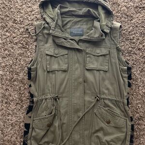Fashionomics Olive Green Hooded Vest